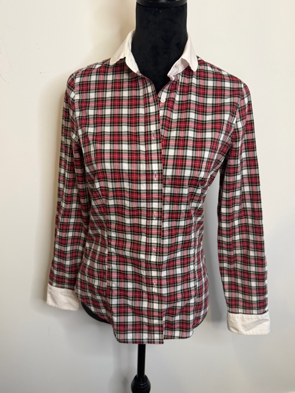 Plaid Button-Down Shirt with White Collar and Cuffs - Red/Black/White